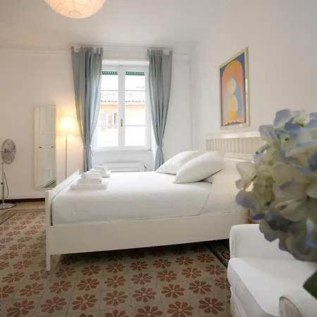Morin 27 Tatil Evi
